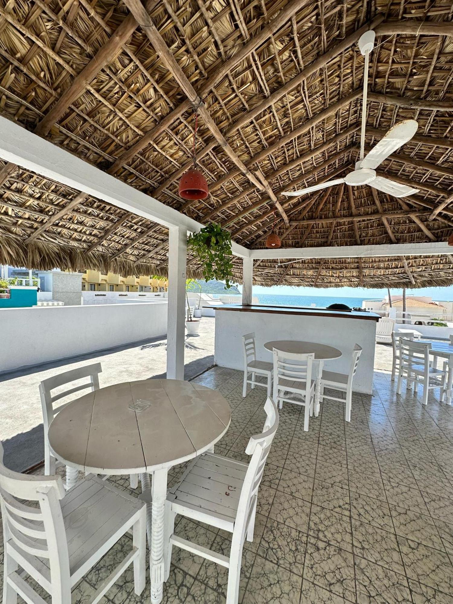 Creta Hotel & Suites Mazatlan Ngoại thất bức ảnh